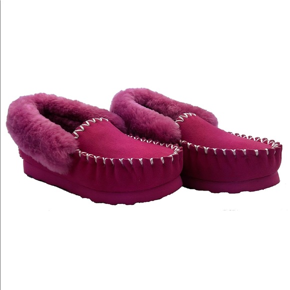 Hot Pink Comfortable Lush Moccasin Slippers - Picture 2 of 4
